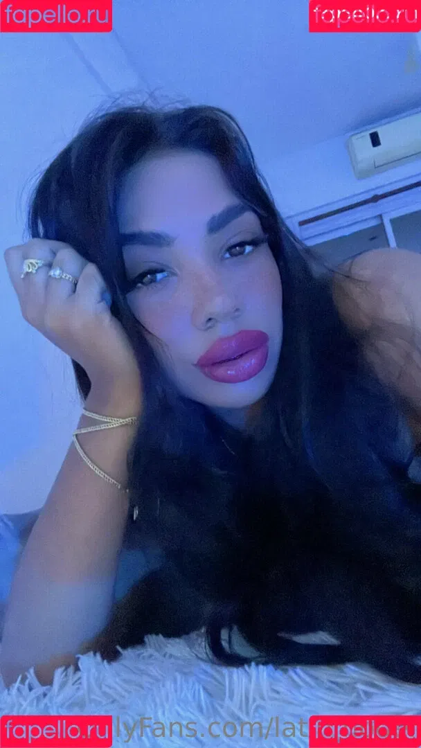 latinmodel Onlyfans Photo Gallery 