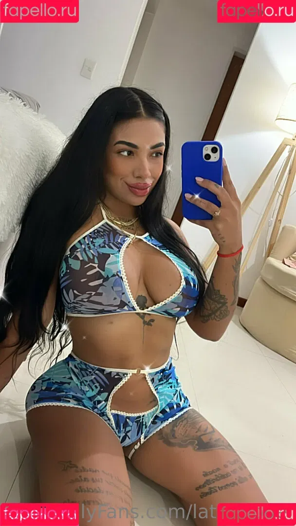latinmodel Onlyfans Photo Gallery 