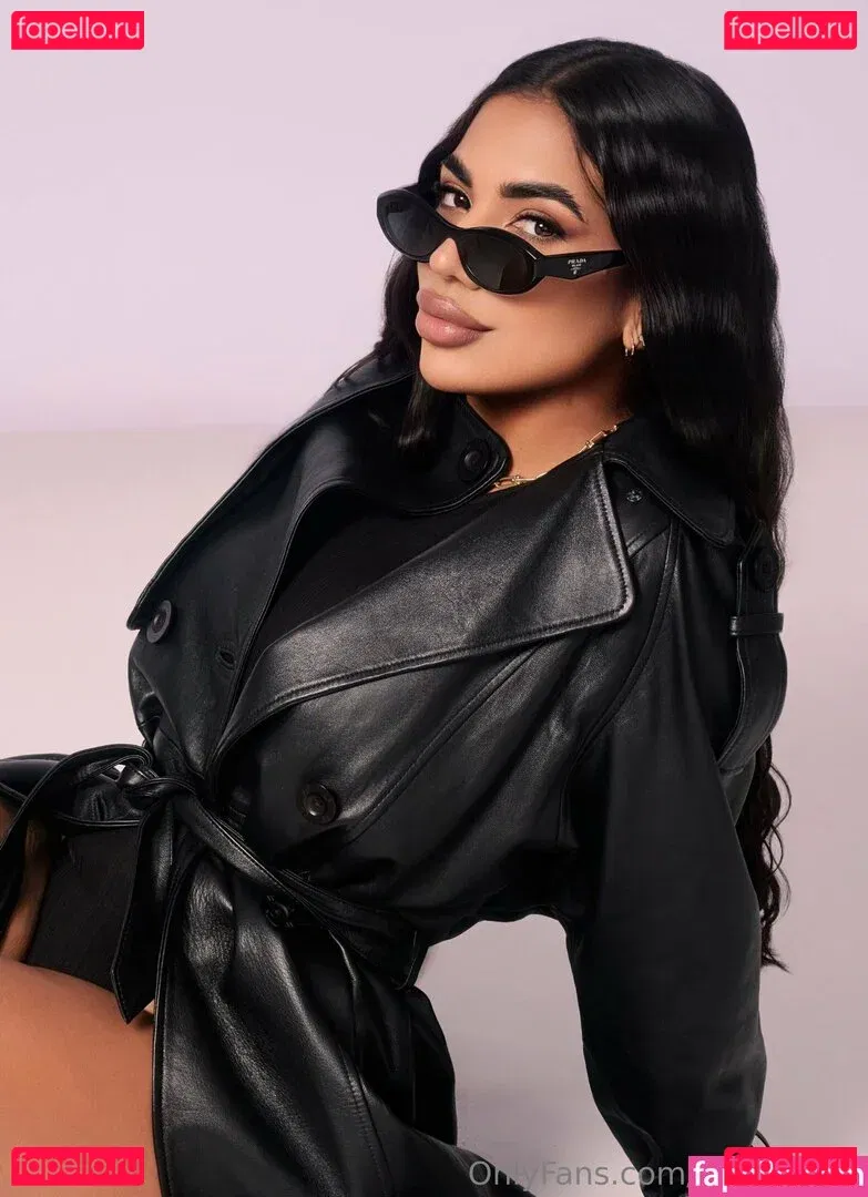 latinmodel Onlyfans Photo Gallery 