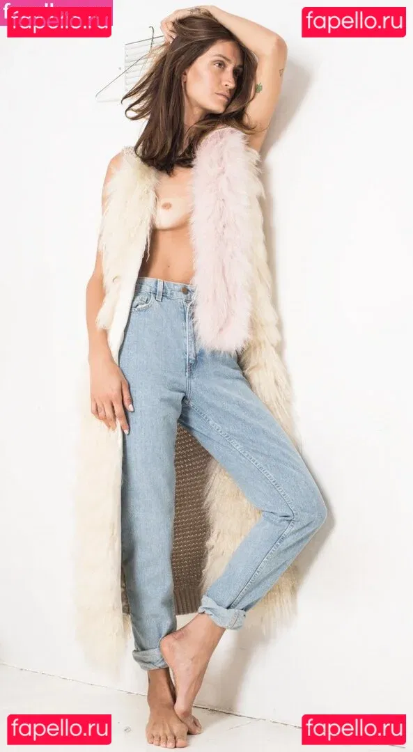 Helena Prestes Onlyfans Photo Gallery 