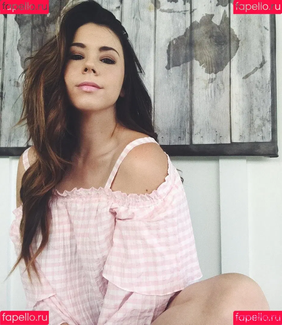 Jillian Rose Reed Onlyfans Photo Gallery 