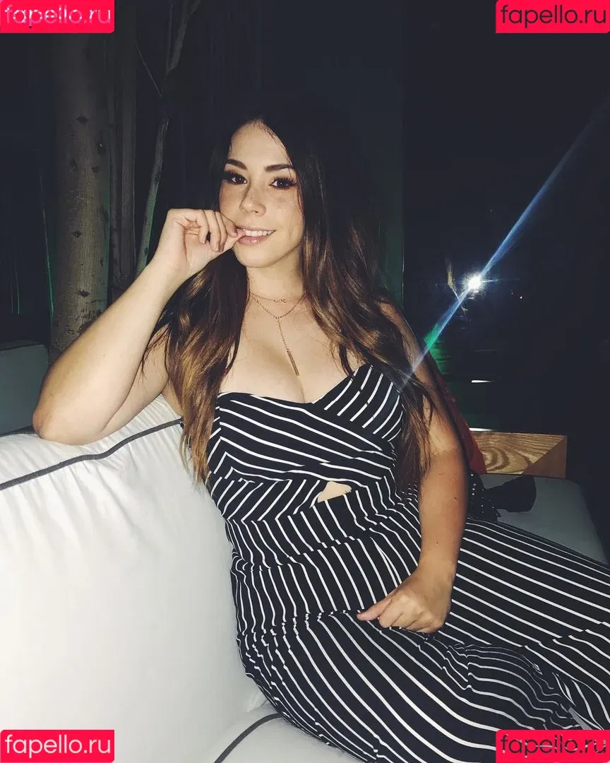 Jillian Rose Reed Onlyfans Photo Gallery 