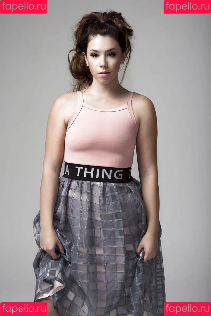 Jillian Rose Reed Onlyfans Photo Gallery 