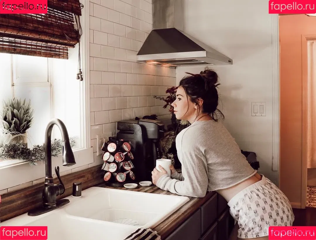 Jillian Rose Reed Onlyfans Photo Gallery 