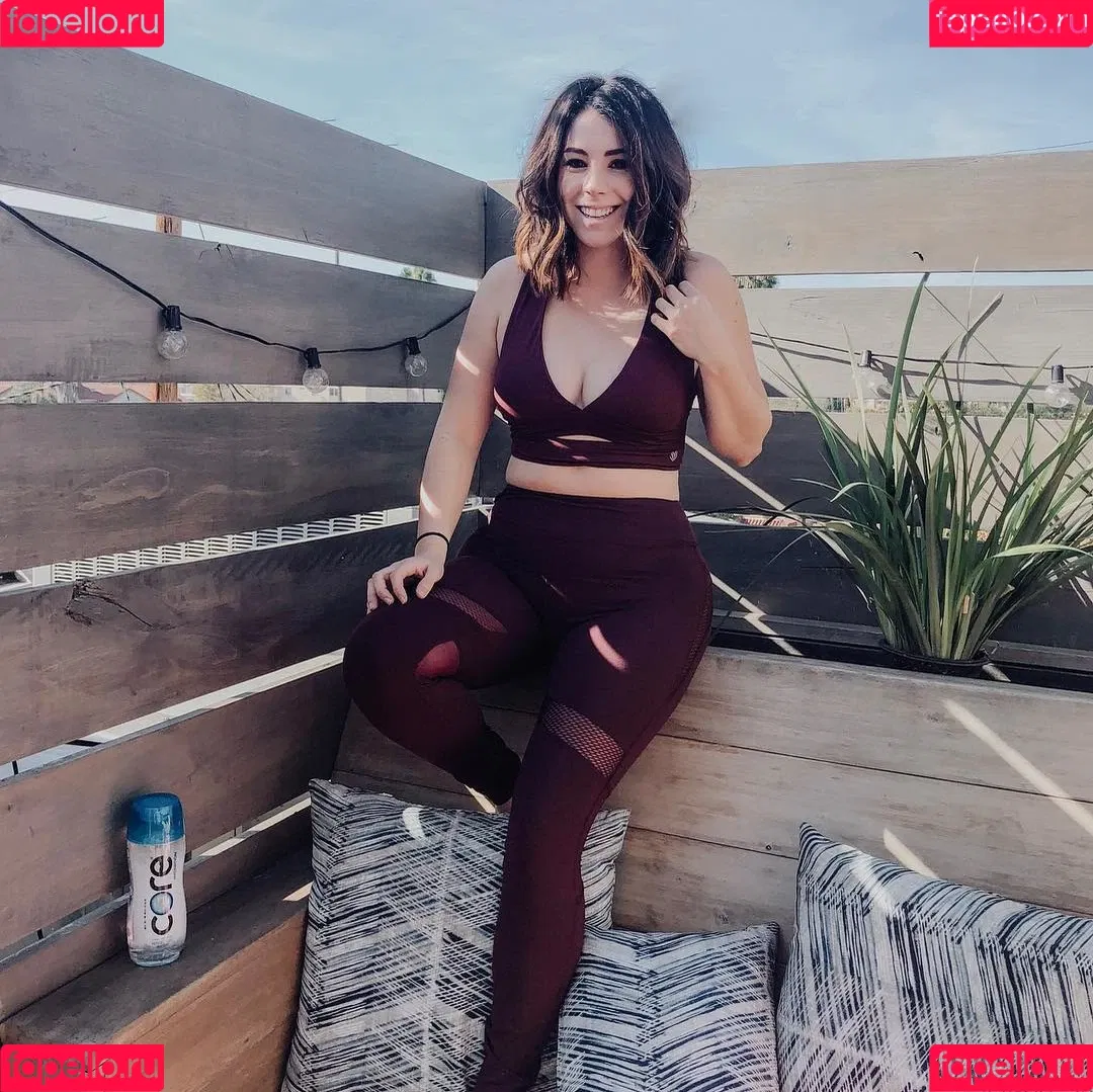 Jillian Rose Reed Onlyfans Photo Gallery 