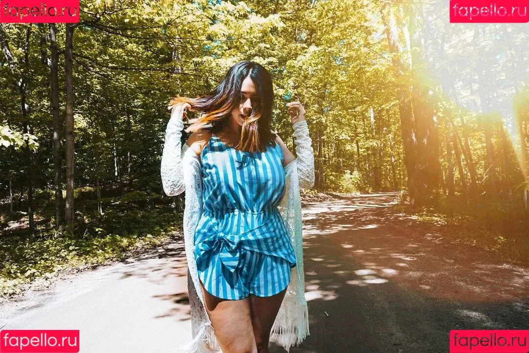 Jillian Rose Reed Onlyfans Photo Gallery 
