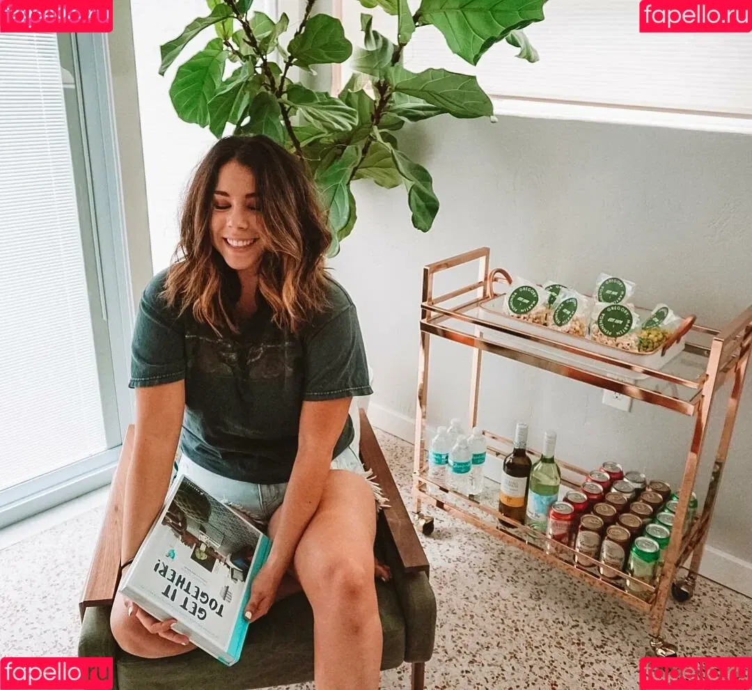 Jillian Rose Reed Onlyfans Photo Gallery 