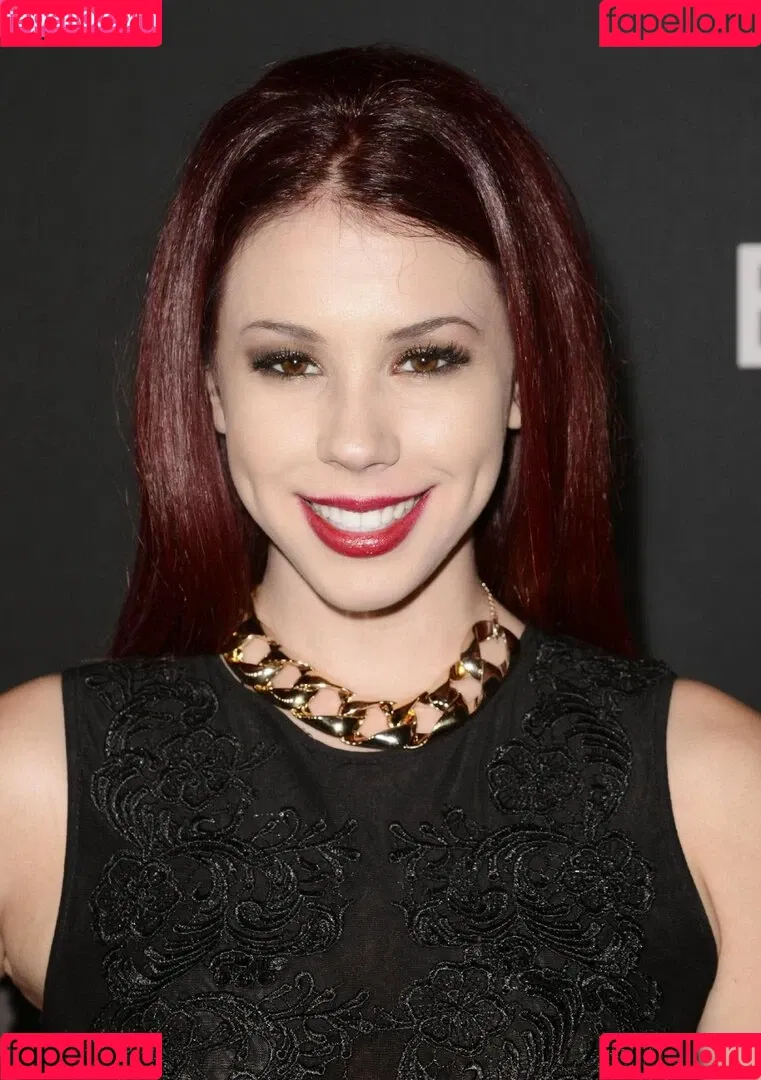 Jillian Rose Reed Onlyfans Photo Gallery 
