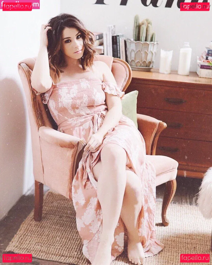 Jillian Rose Reed Onlyfans Photo Gallery 