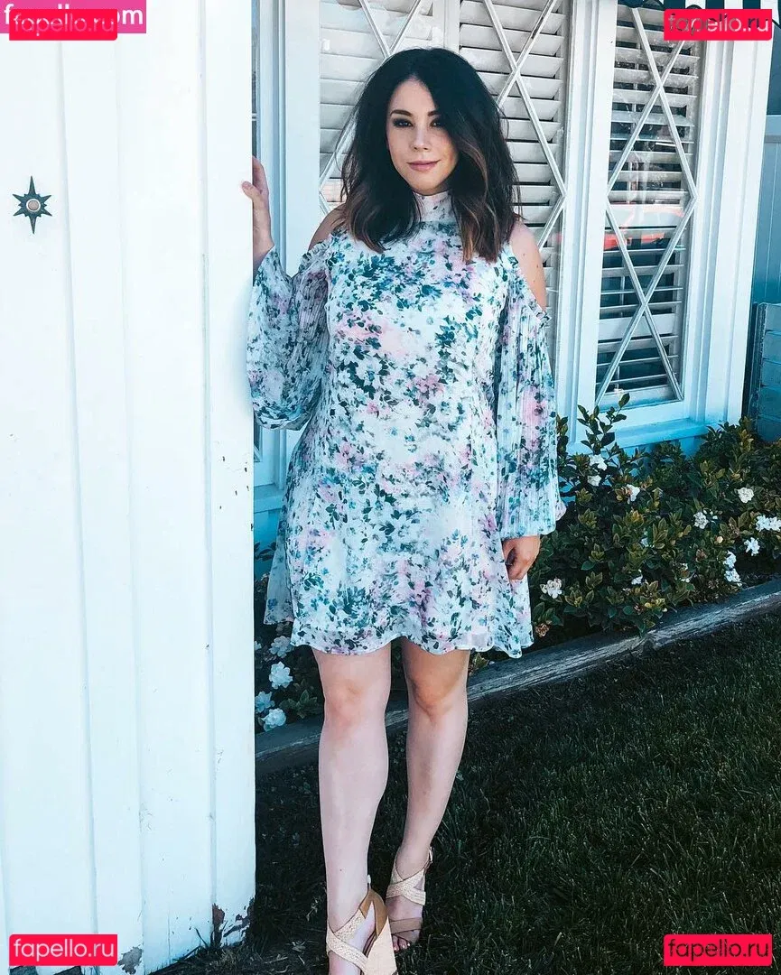 Jillian Rose Reed Onlyfans Photo Gallery 