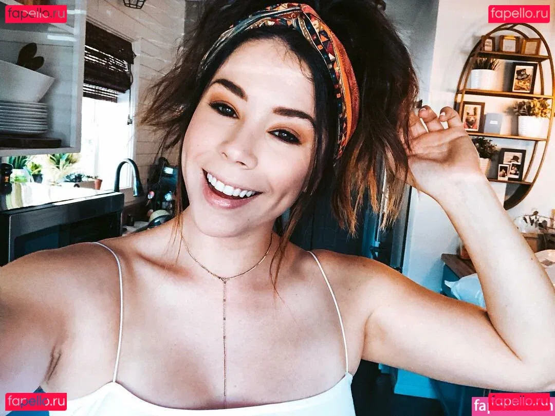 Jillian Rose Reed Onlyfans Photo Gallery 