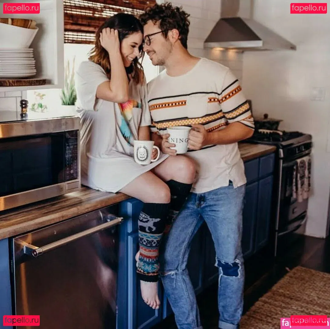 Jillian Rose Reed Onlyfans Photo Gallery 