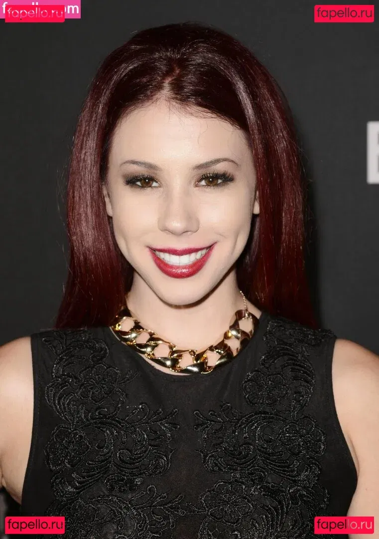 Jillian Rose Reed Onlyfans Photo Gallery 