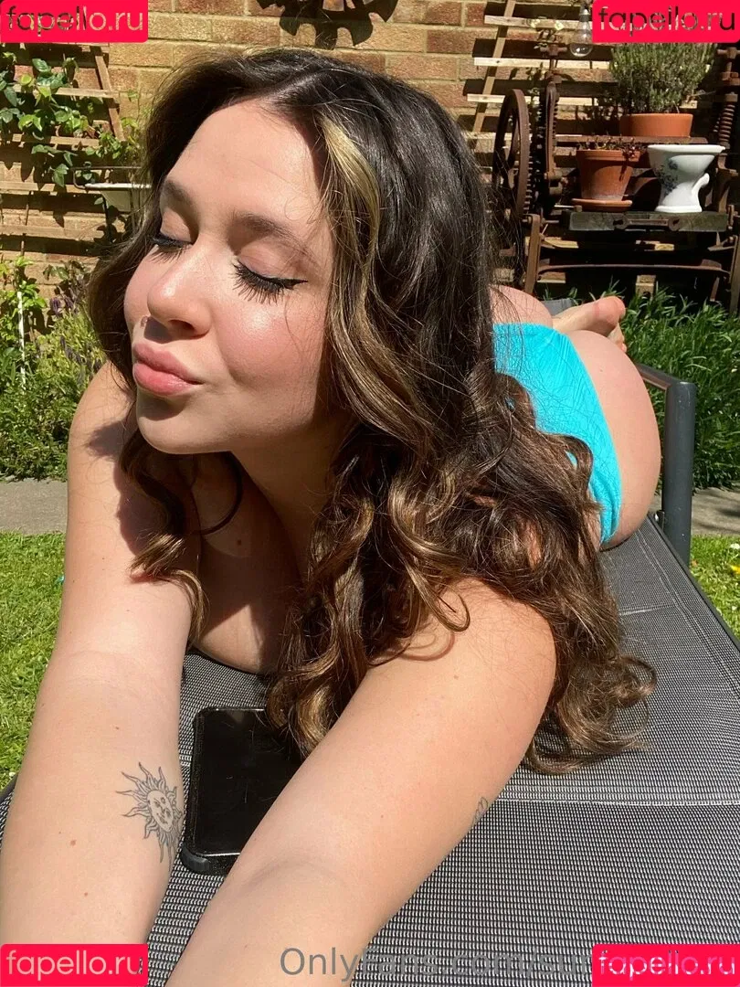 summsfree Onlyfans Photo Gallery 