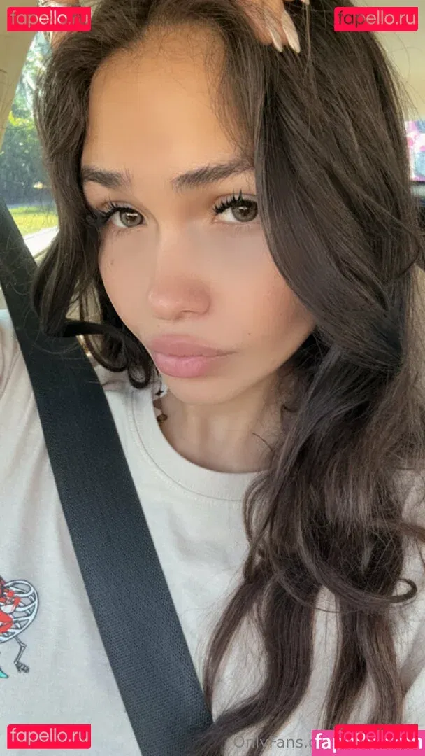 sollybaby Onlyfans Photo Gallery 