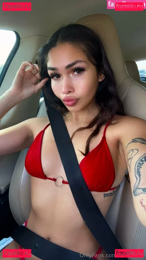 sollybaby Onlyfans Photo Gallery 