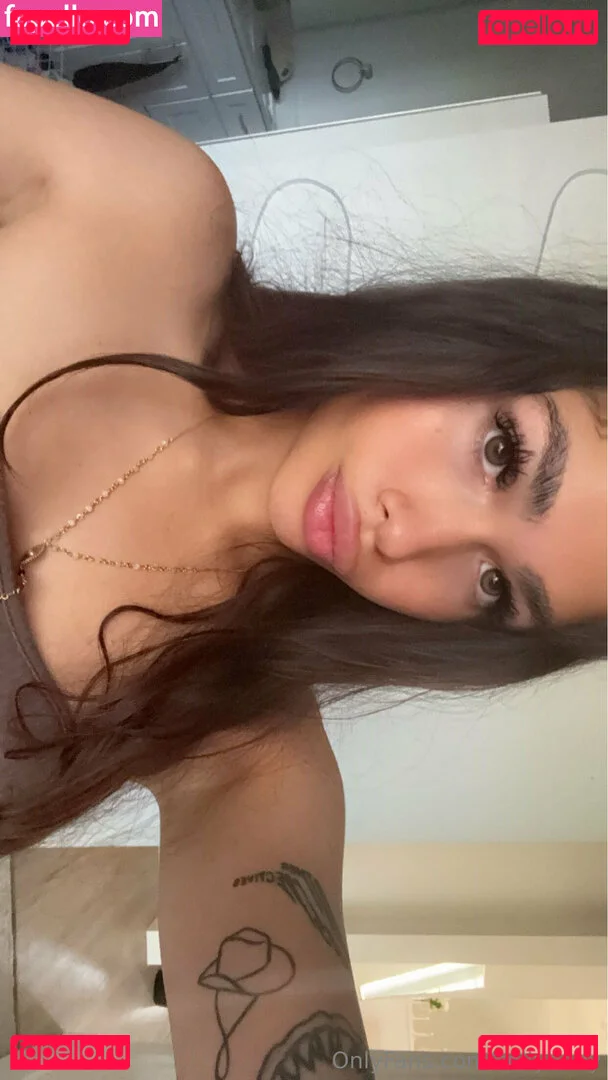 sollybaby Onlyfans Photo Gallery 