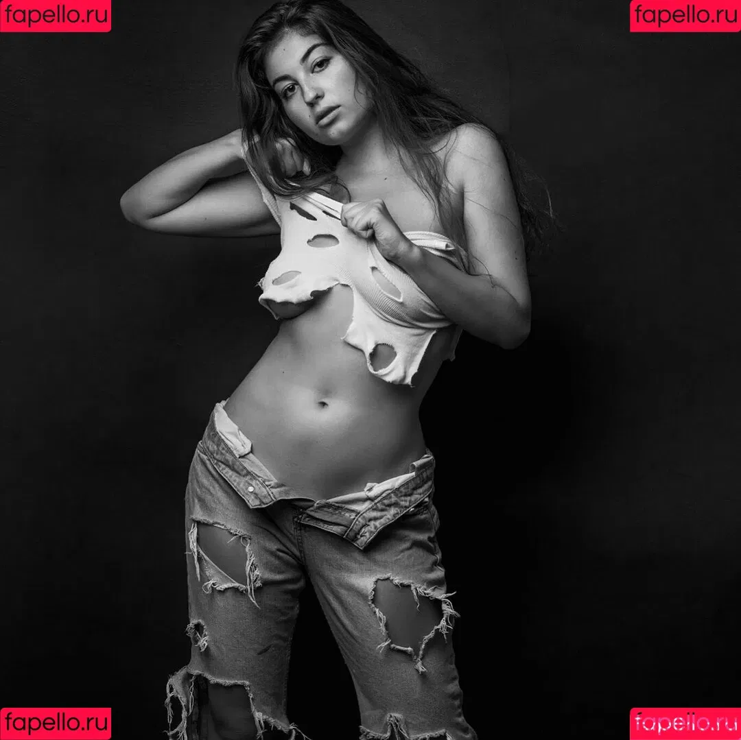 Reneé Monaco Onlyfans Photo Gallery 