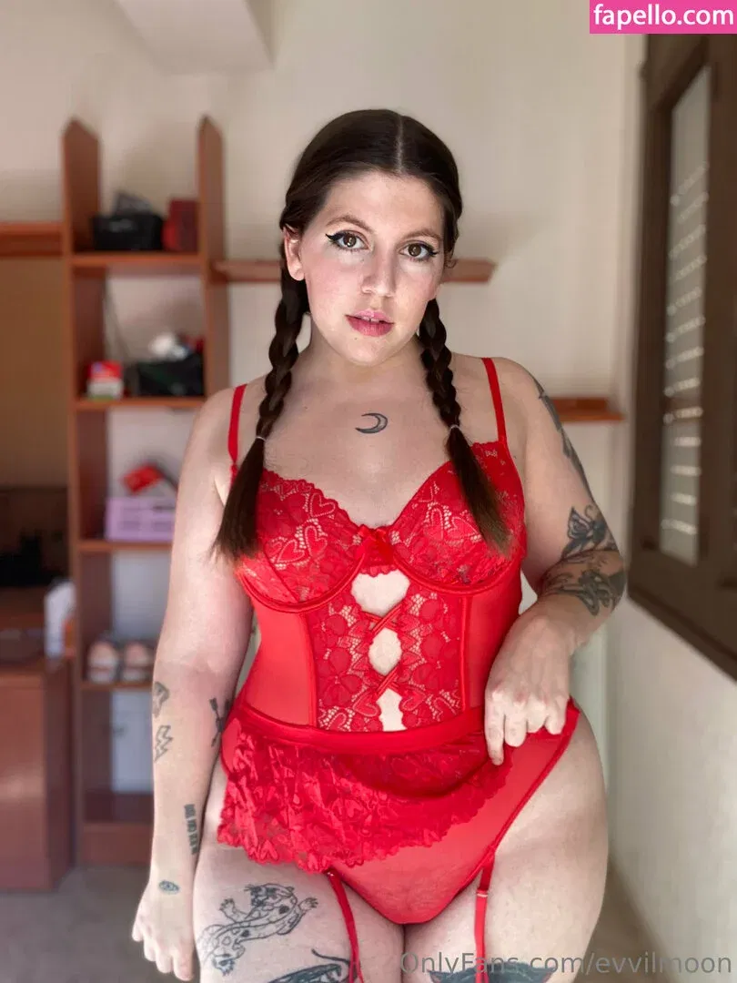 evvilmoon Onlyfans Photo Gallery 