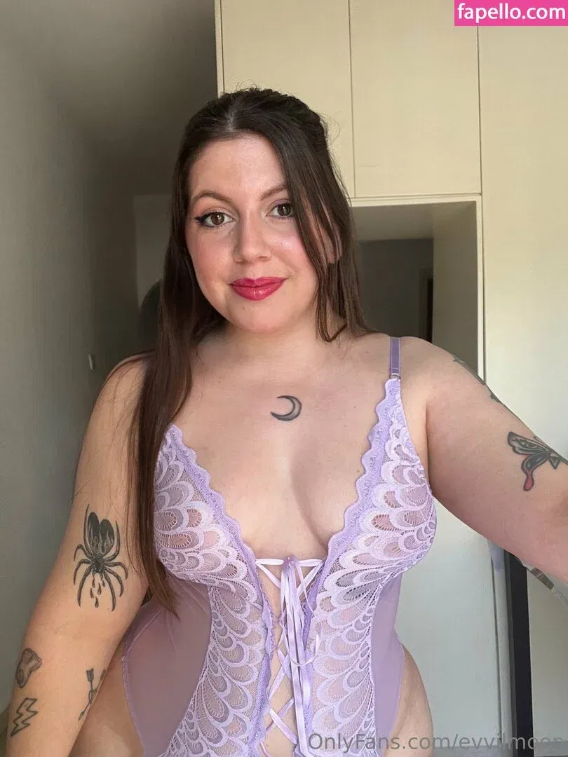 evvilmoon Onlyfans Photo Gallery 