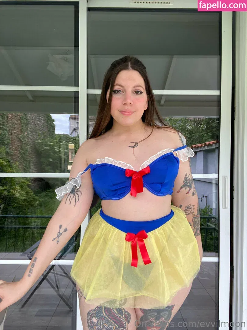 evvilmoon Onlyfans Photo Gallery 