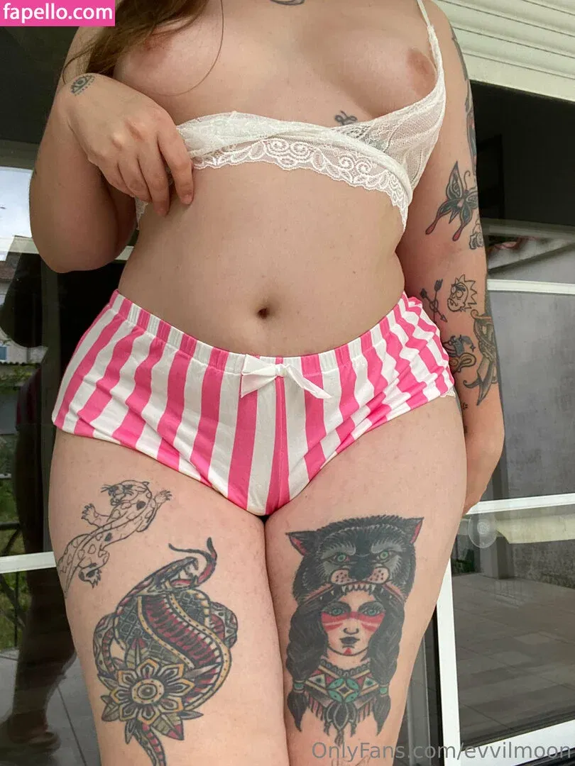 evvilmoon Onlyfans Photo Gallery 