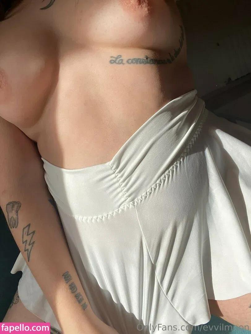 evvilmoon Onlyfans Photo Gallery 