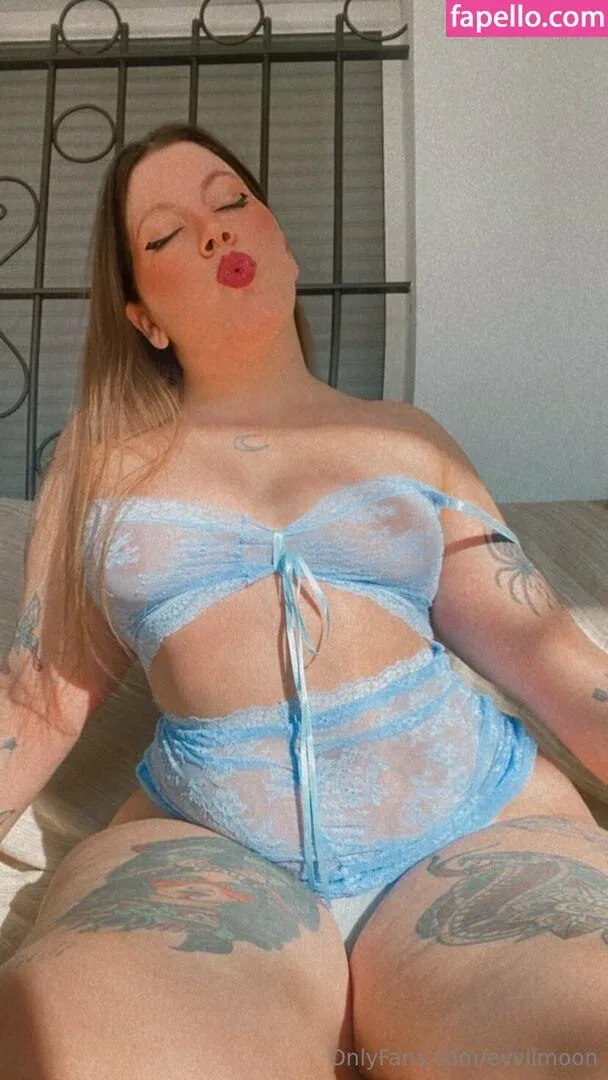 evvilmoon Onlyfans Photo Gallery 
