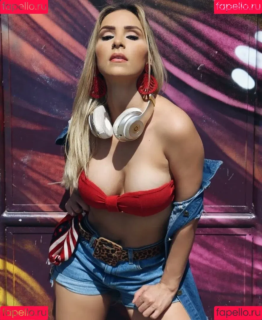 Paloma Lopes Onlyfans Photo Gallery 
