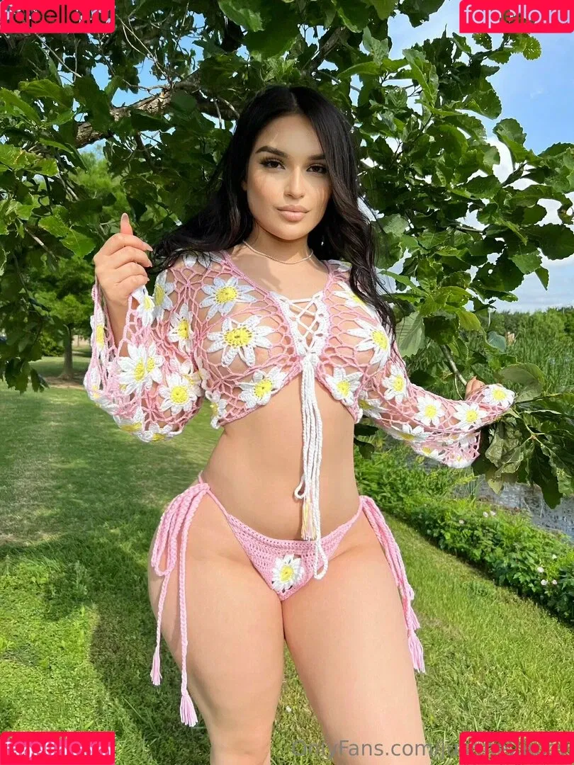 justine2juicy Onlyfans Photo Gallery 