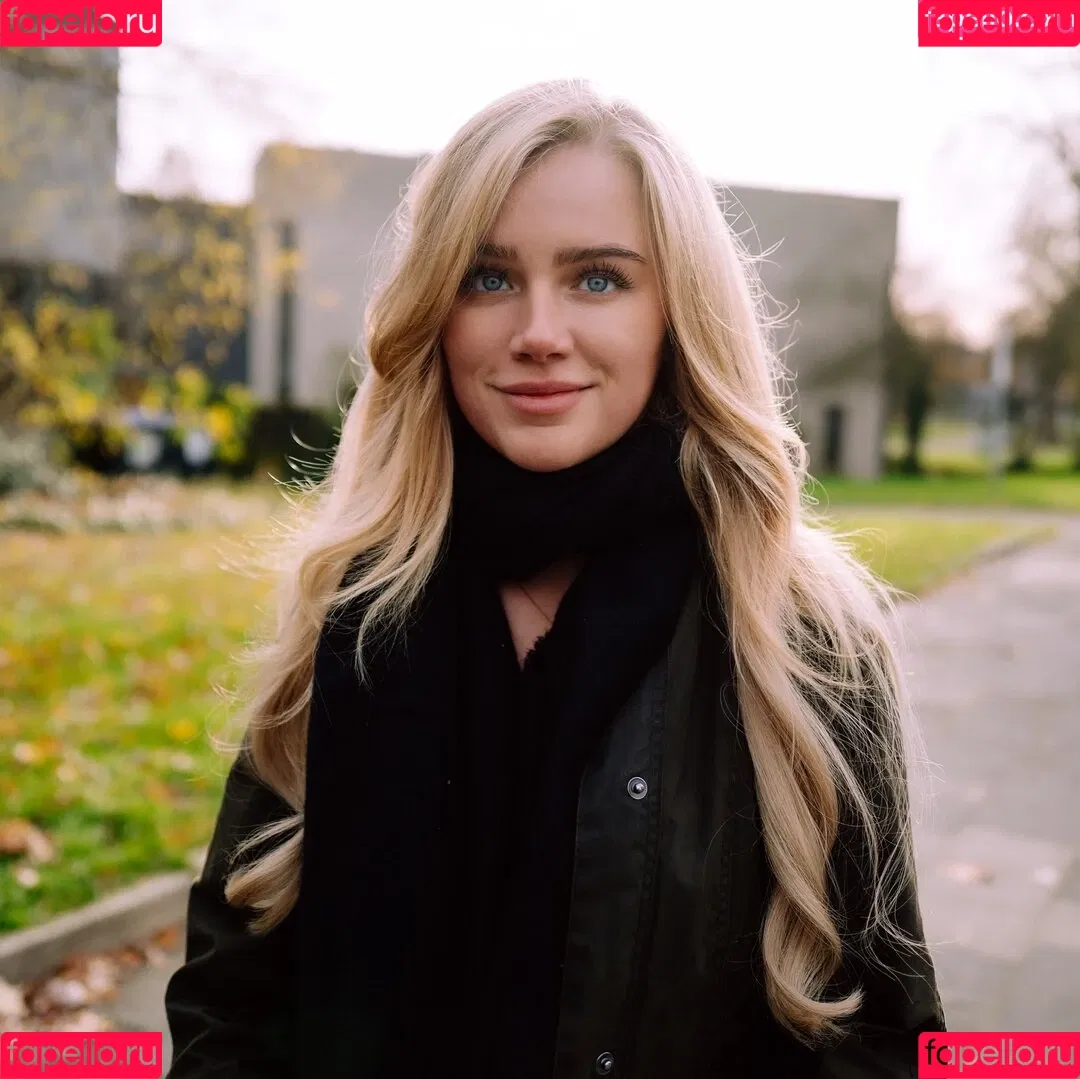 Eva Vlaardingerbroek Onlyfans Photo Gallery 