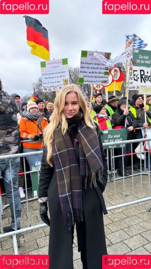 Eva Vlaardingerbroek Onlyfans Photo Gallery 