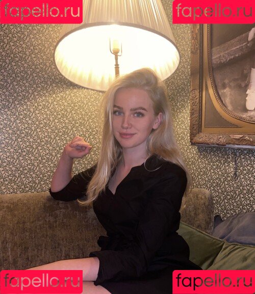 Eva Vlaardingerbroek Onlyfans Photo Gallery 