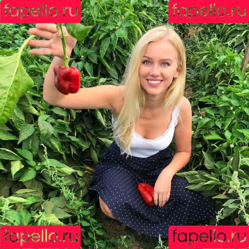 Eva Vlaardingerbroek Onlyfans Photo Gallery 