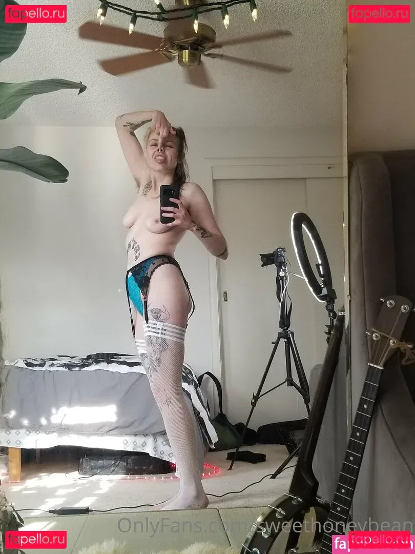 sweethoneybean Onlyfans Photo Gallery 