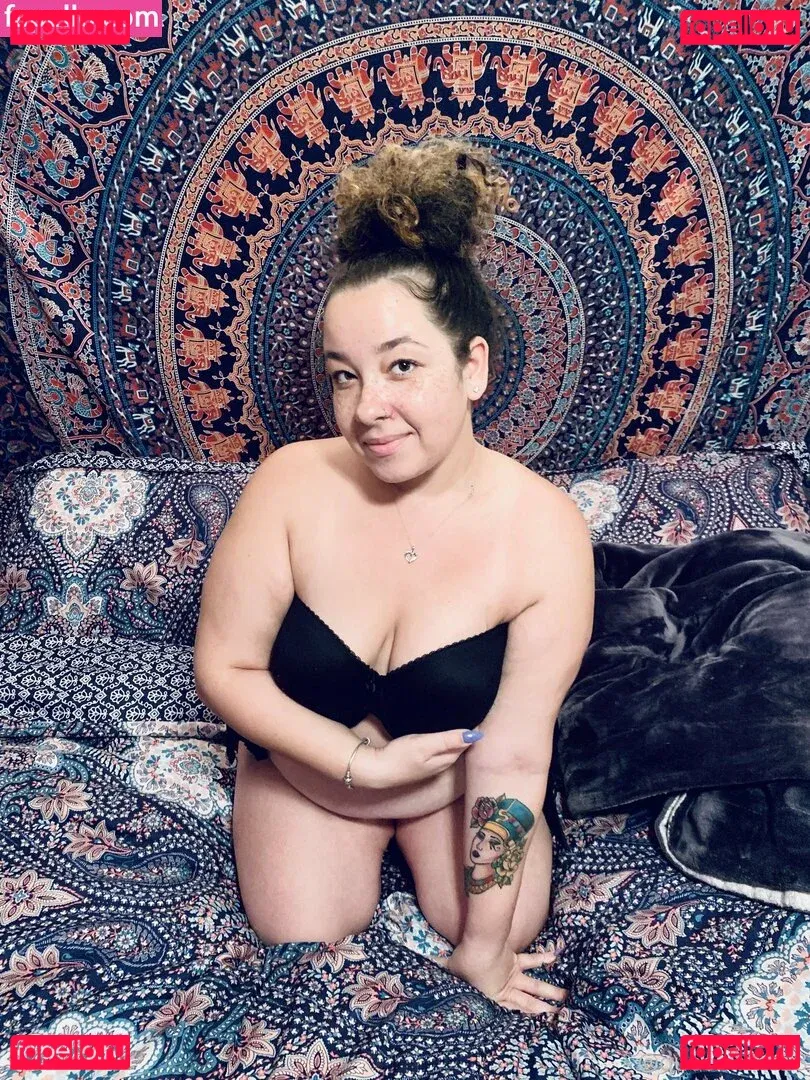 queenkenz28 Onlyfans Photo Gallery 