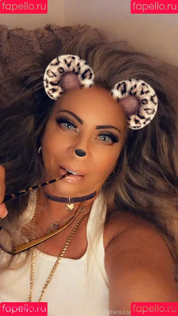 hottotrottotsfree Onlyfans Photo Gallery 