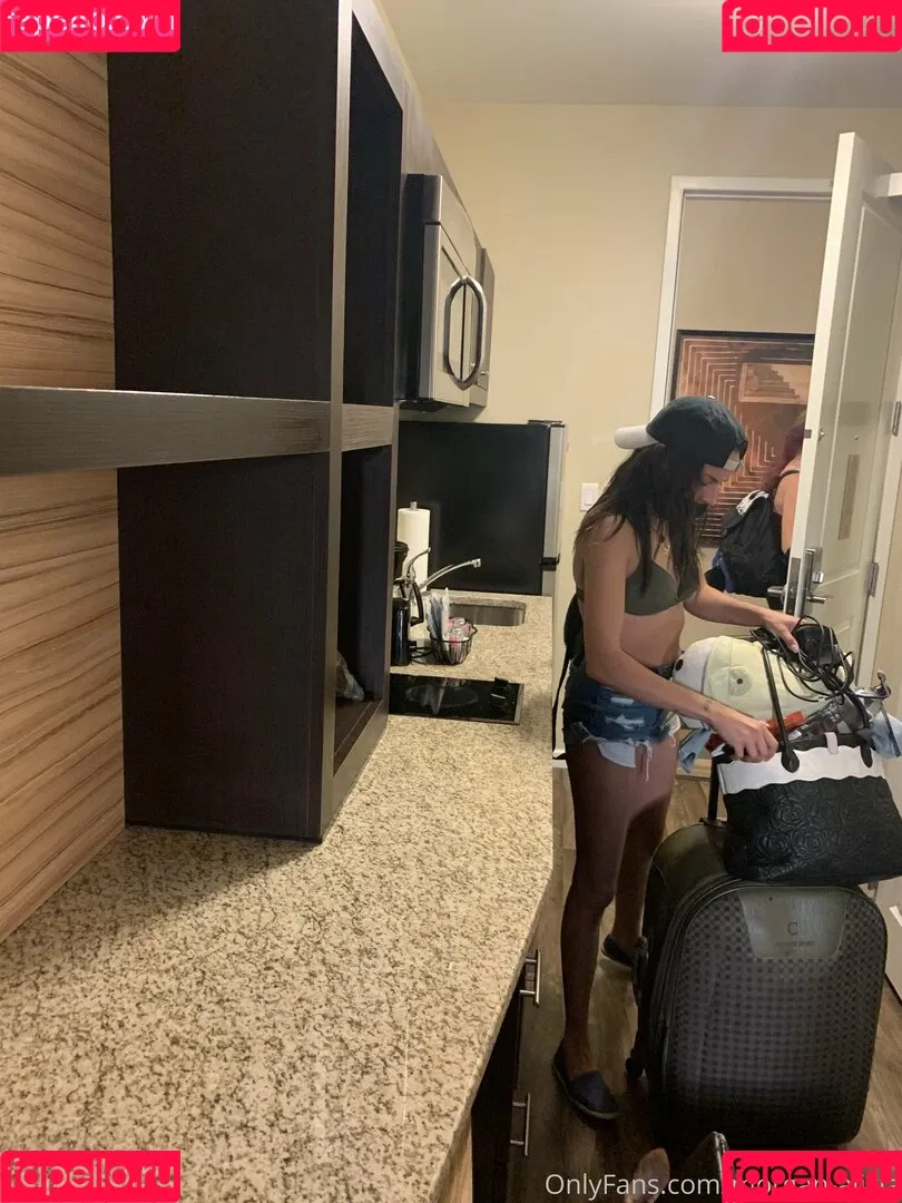 aliciaa.starchild Onlyfans Photo Gallery 