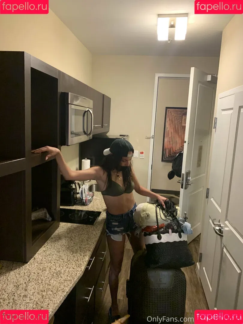 aliciaa.starchild Onlyfans Photo Gallery 