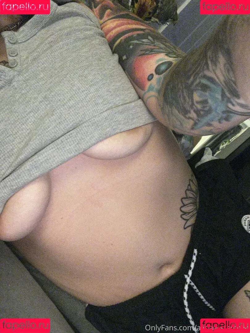 aliciaa.starchild Onlyfans Photo Gallery 