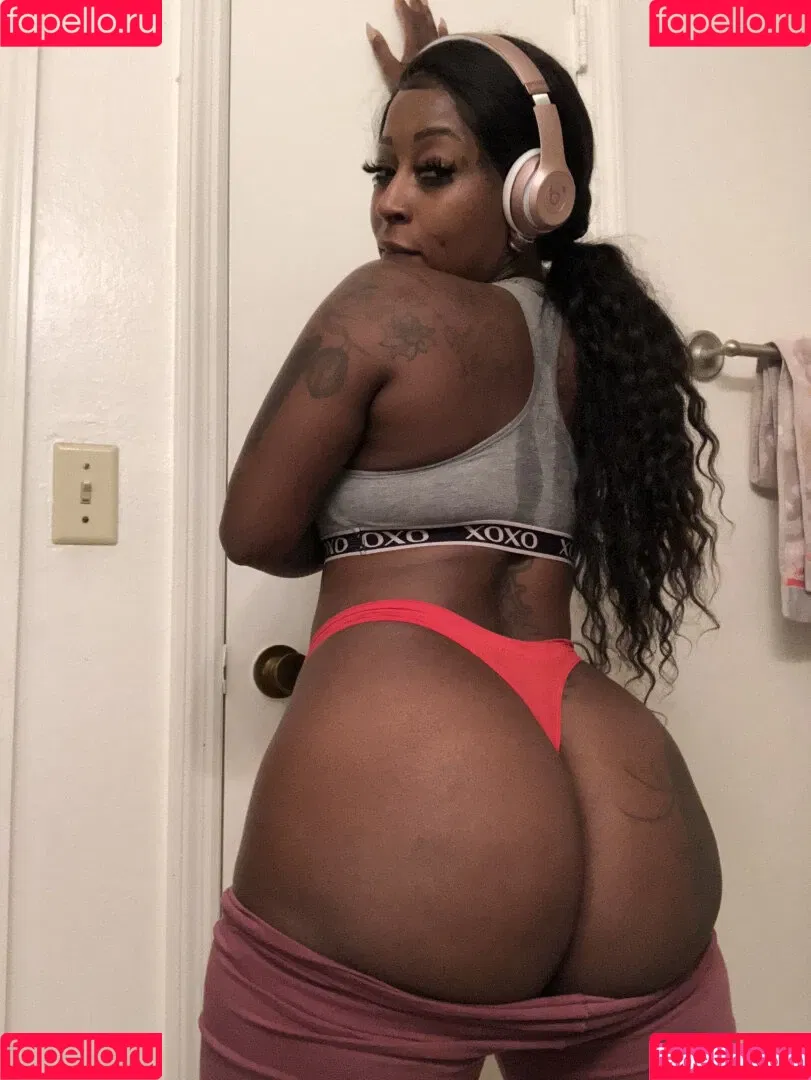 Barbee Bandz Onlyfans Photo Gallery 
