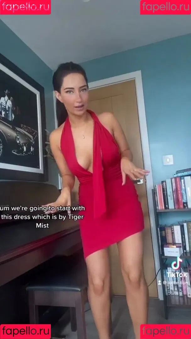Charlotte Lion Onlyfans Photo Gallery 