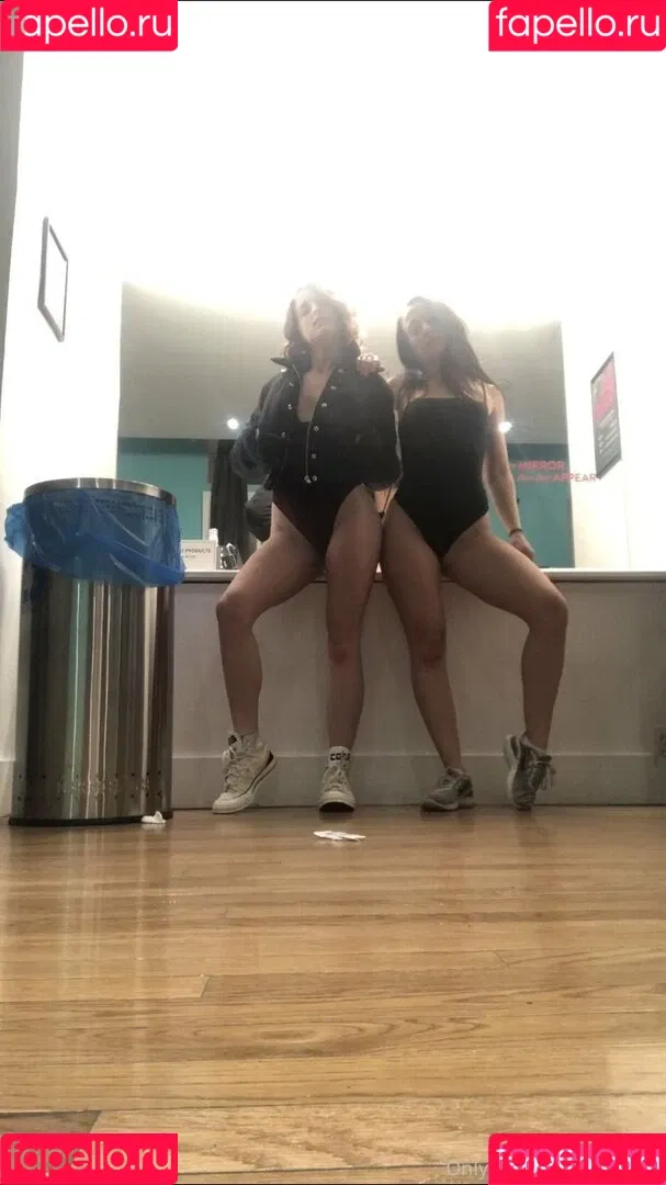 Laceeinla Onlyfans Photo Gallery 