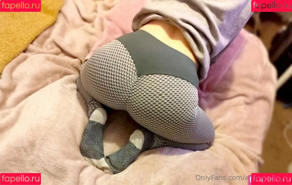 aura_yummy Onlyfans Photo Gallery 