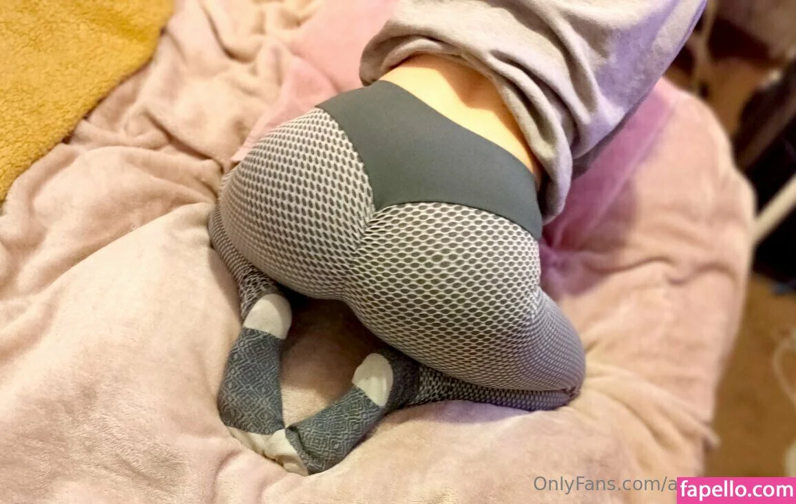 aura_yummy Onlyfans Photo Gallery 