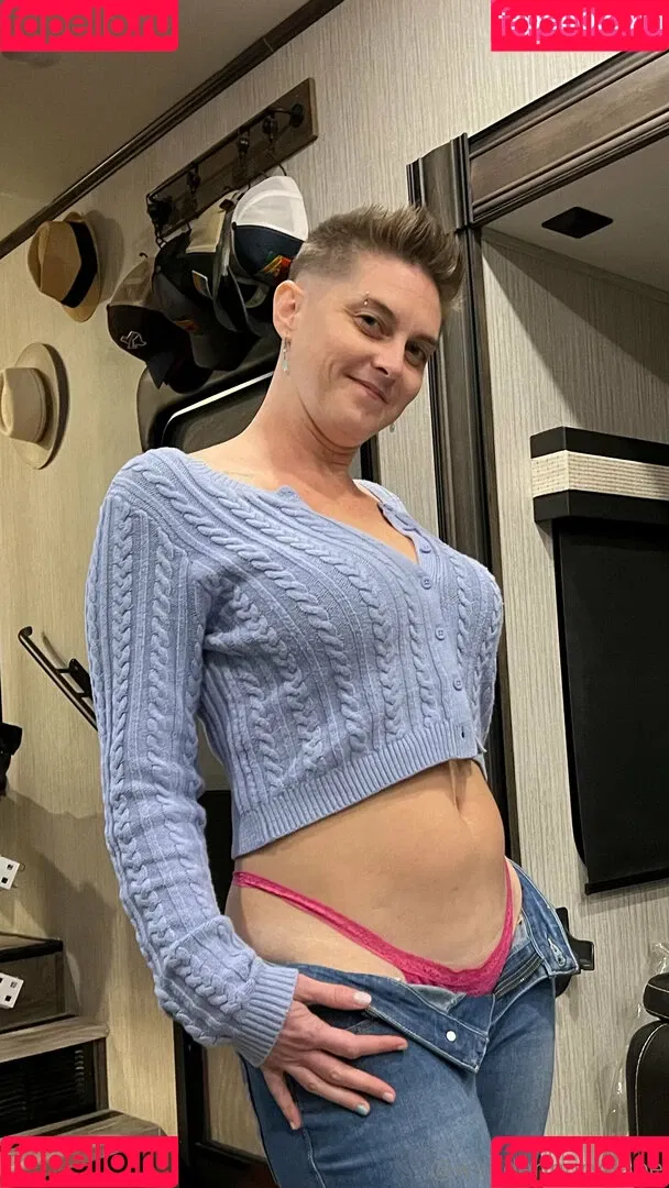 wanderingrvbabe Onlyfans Photo Gallery 