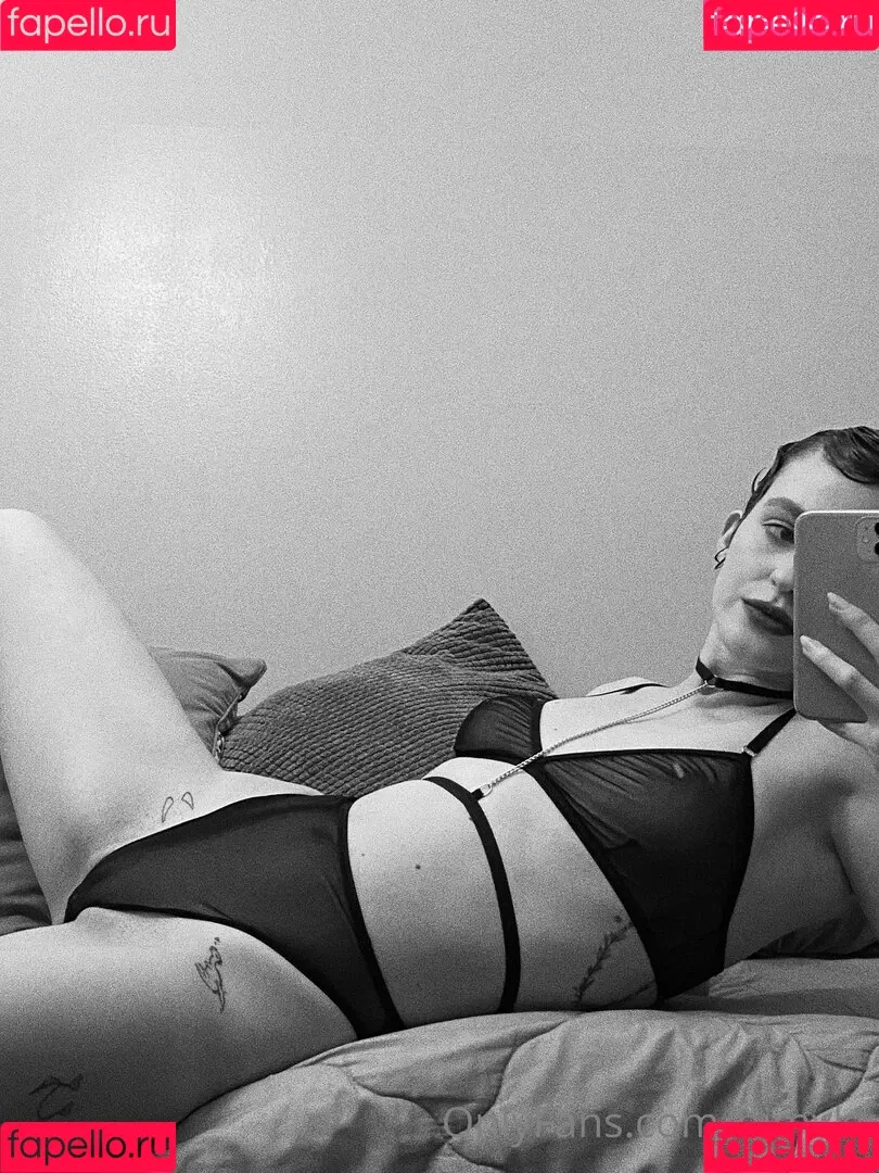 himykk Onlyfans Photo Gallery 