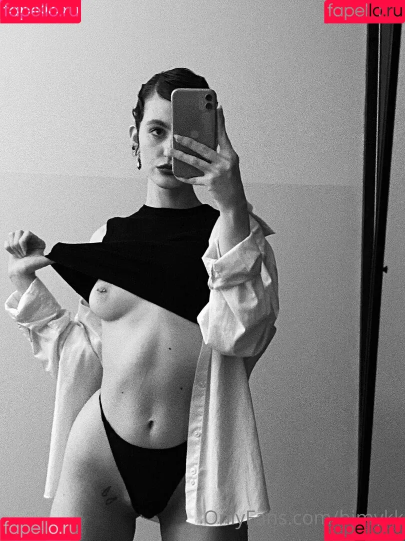 himykk Onlyfans Photo Gallery 