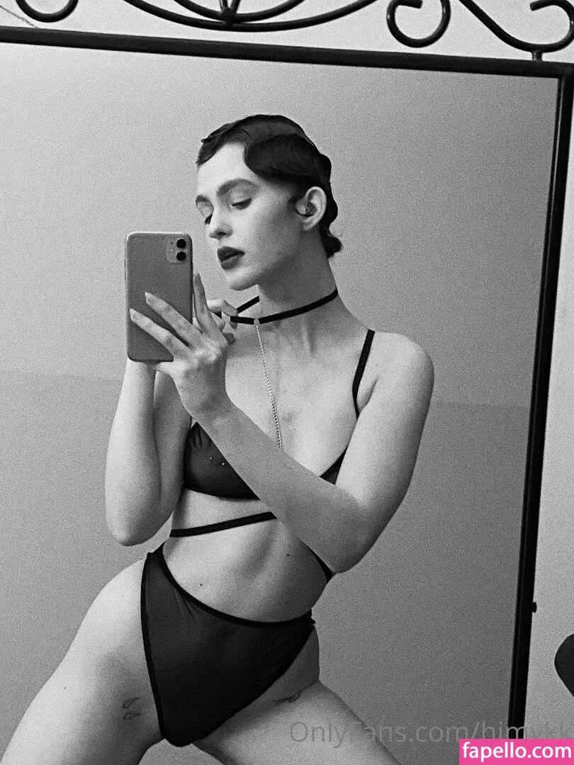 himykk Onlyfans Photo Gallery 