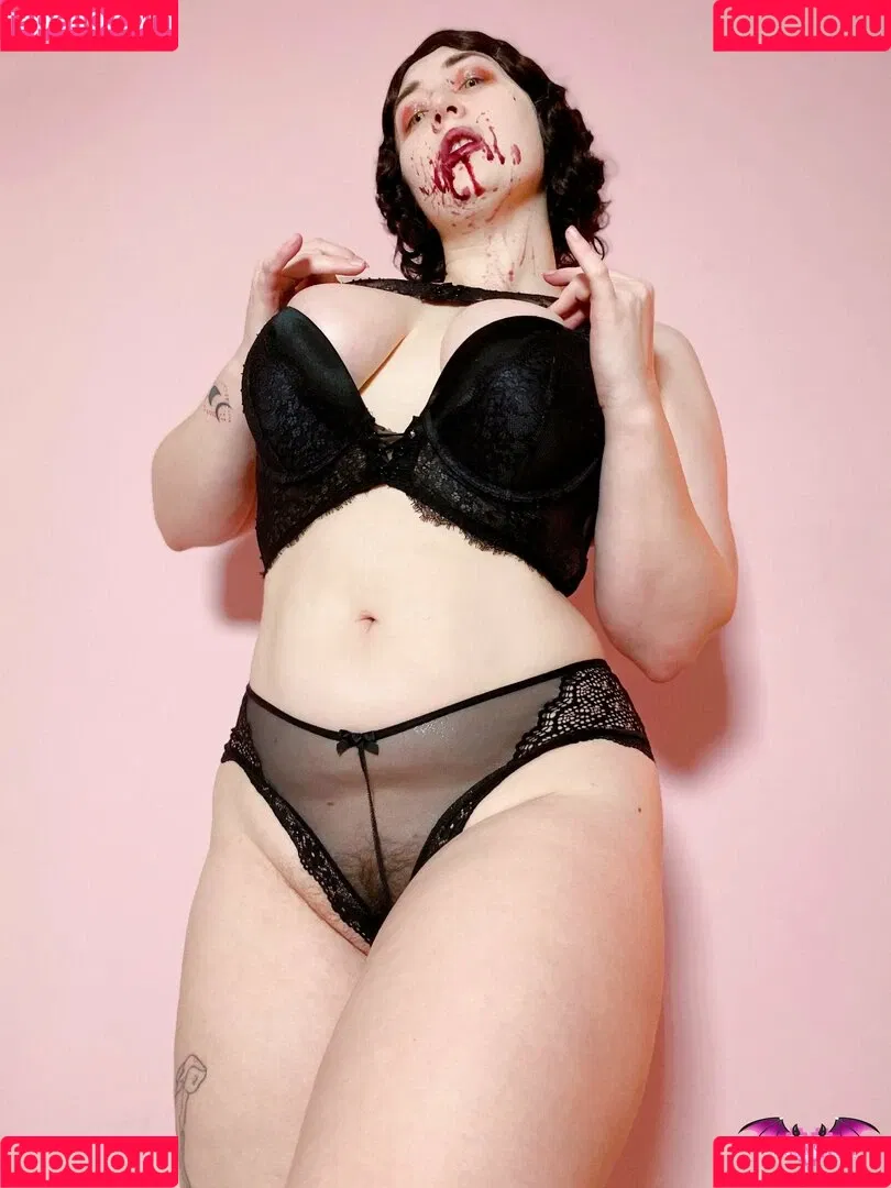 omankovivi Onlyfans Photo Gallery 